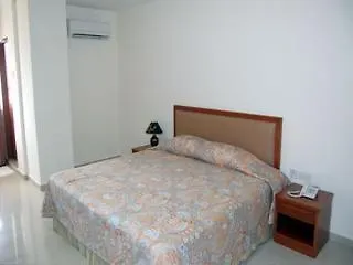 Hotel Palm Inn בוקיט מרטג'אם